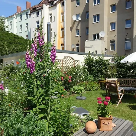 Zuhause Wohnprojekt - Double With Private Bathroom Hanôver